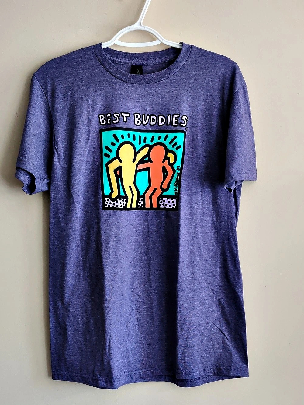 Gildan | Best Buddies Keith Haring 89 T-Shirt, Purple, Size M